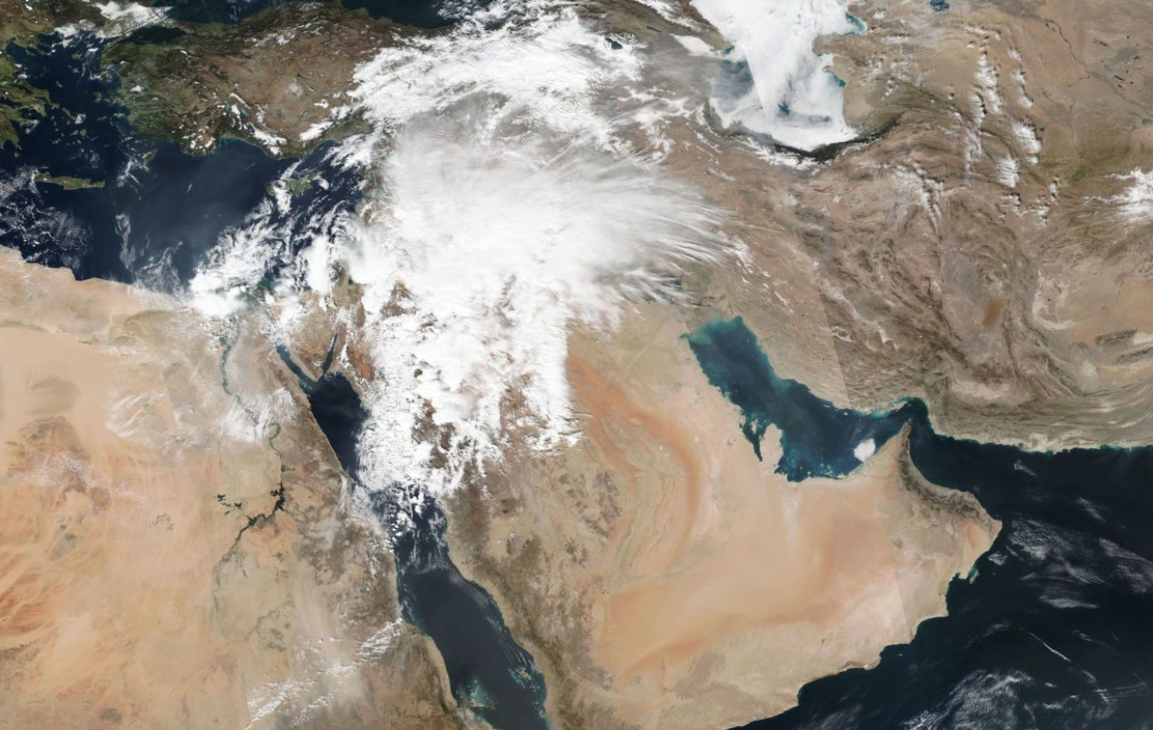 السحب الممطرة تغطي أكثر من 2 مليون كيلومتر مربع من مساحة الجزيرة العربية وشرق المتوسط